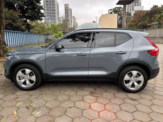 VOLVO XC40 2.0 T4 GASOLINA GEARTRONIC
